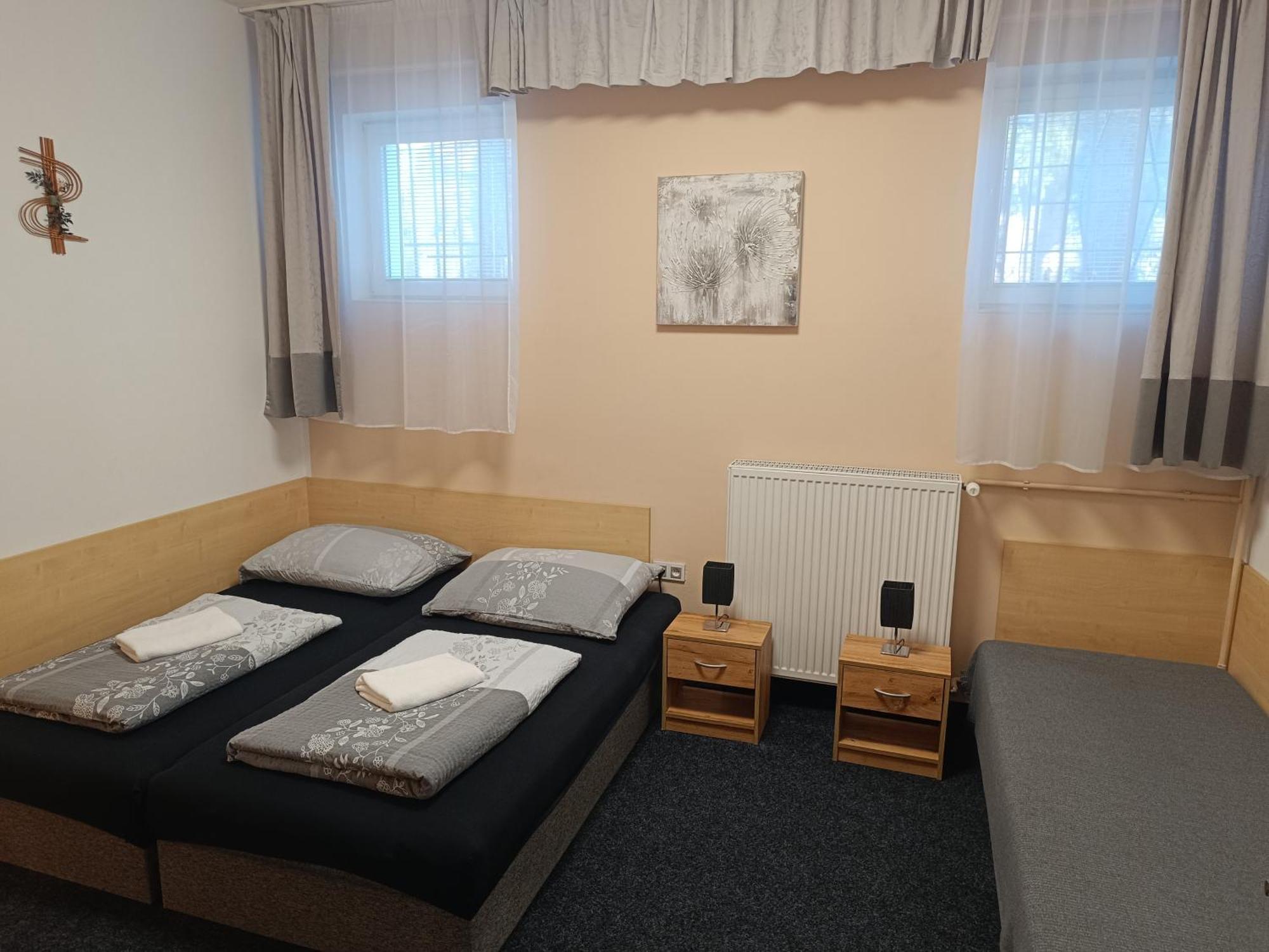 Penzion Hády Brno Ngoại thất bức ảnh