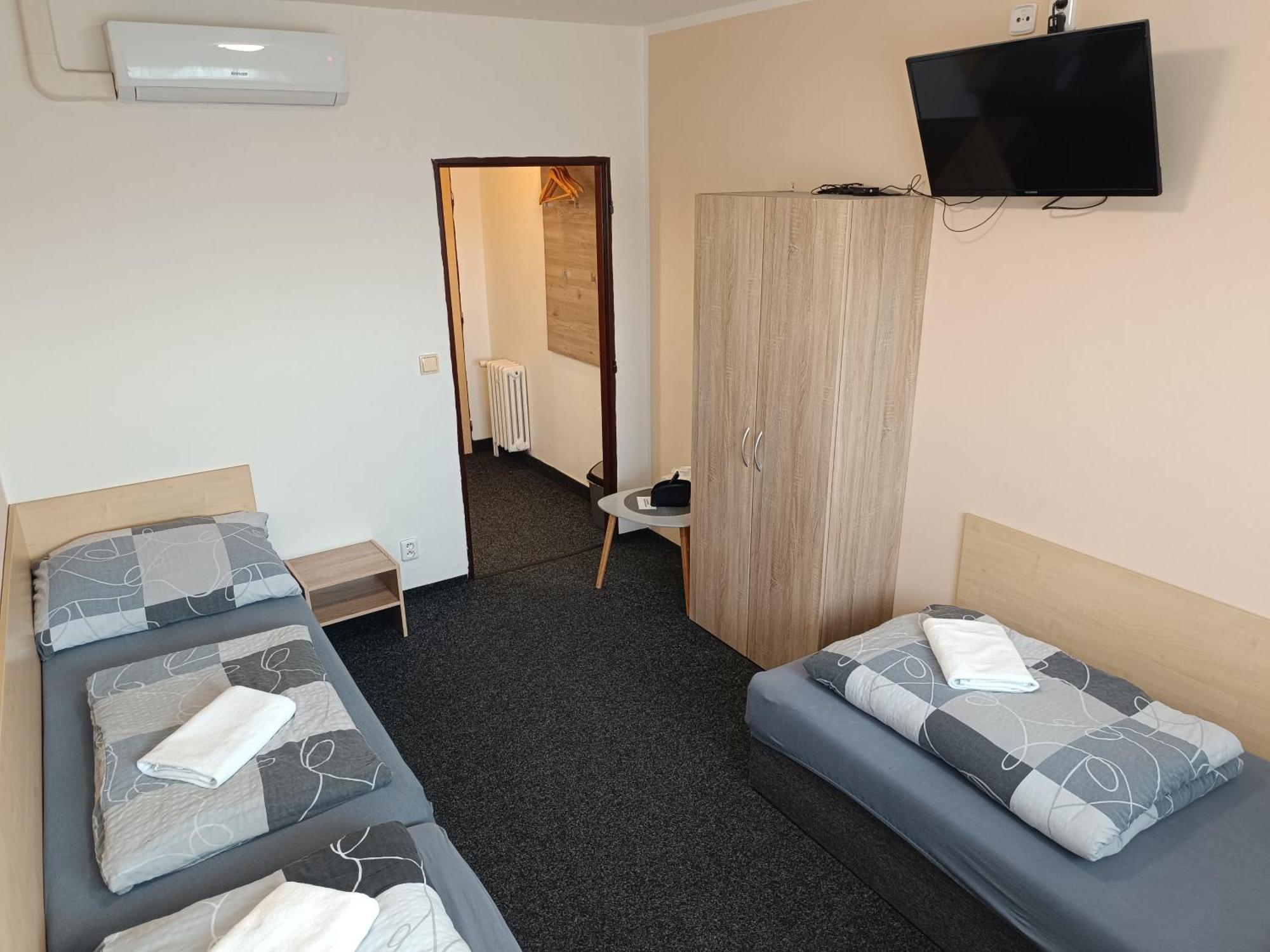 Penzion Hády Brno Ngoại thất bức ảnh