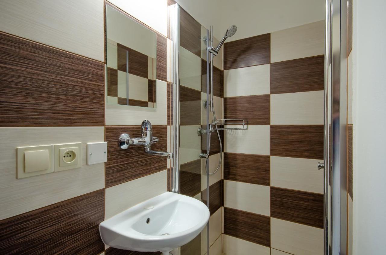 Penzion Hády Brno Ngoại thất bức ảnh